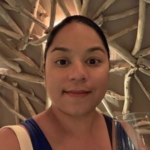 Meet your Posher, Lisette